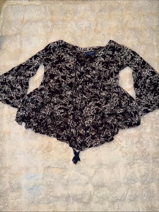 Mexicali Blues Tops - Boho Black Floral Tie-Front Peasant Tunic